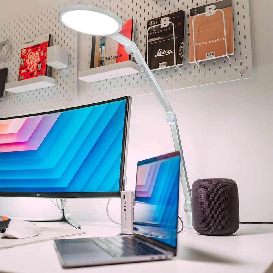 LUME CUBE Edge 2.0 LED Desk Lamp